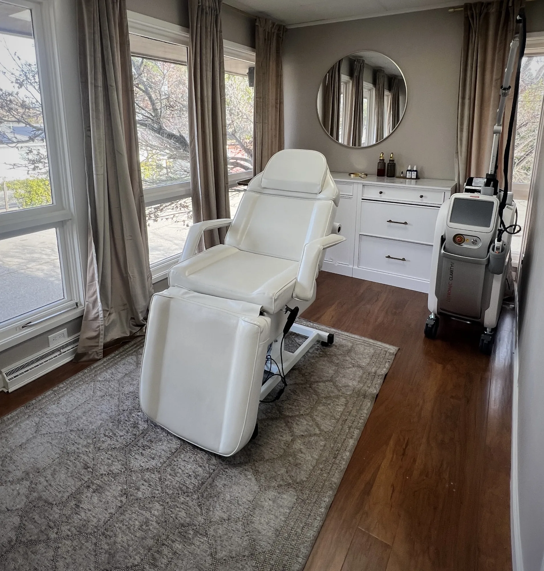 Treatment chair in a sunlit treatment room at Aesthetx Haus, Walnut Creek
